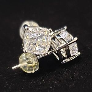 1.25Ct CUSHION Cut VVS Square Stone Prong Setting Solitaire Ring or Earrings